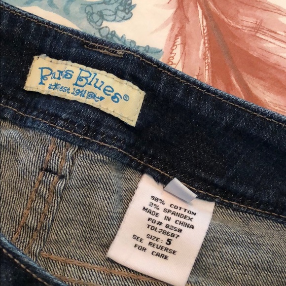 Jeans - Picture 3 of 3